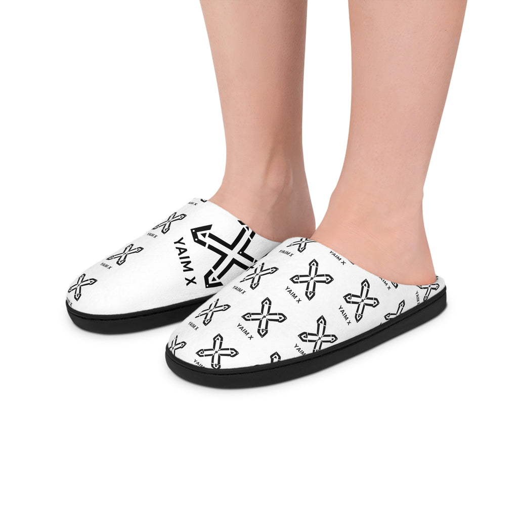 Black X Pattern Men's Slippers | Indoor Logo Print Slippers